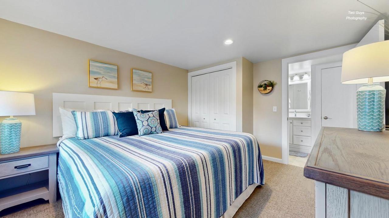 Holiday Hill Resort Saugatuck Ngoại thất bức ảnh