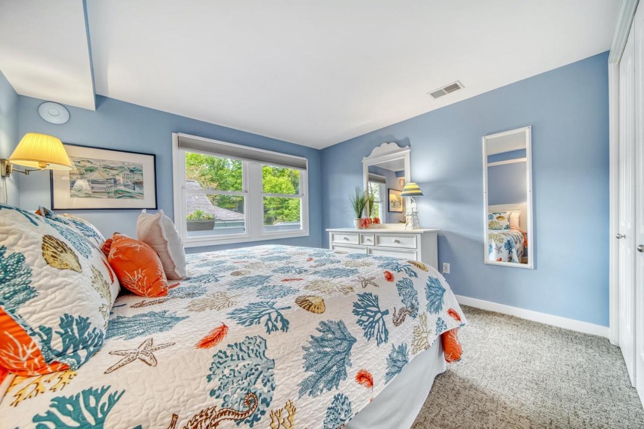 Holiday Hill Resort Saugatuck Ngoại thất bức ảnh