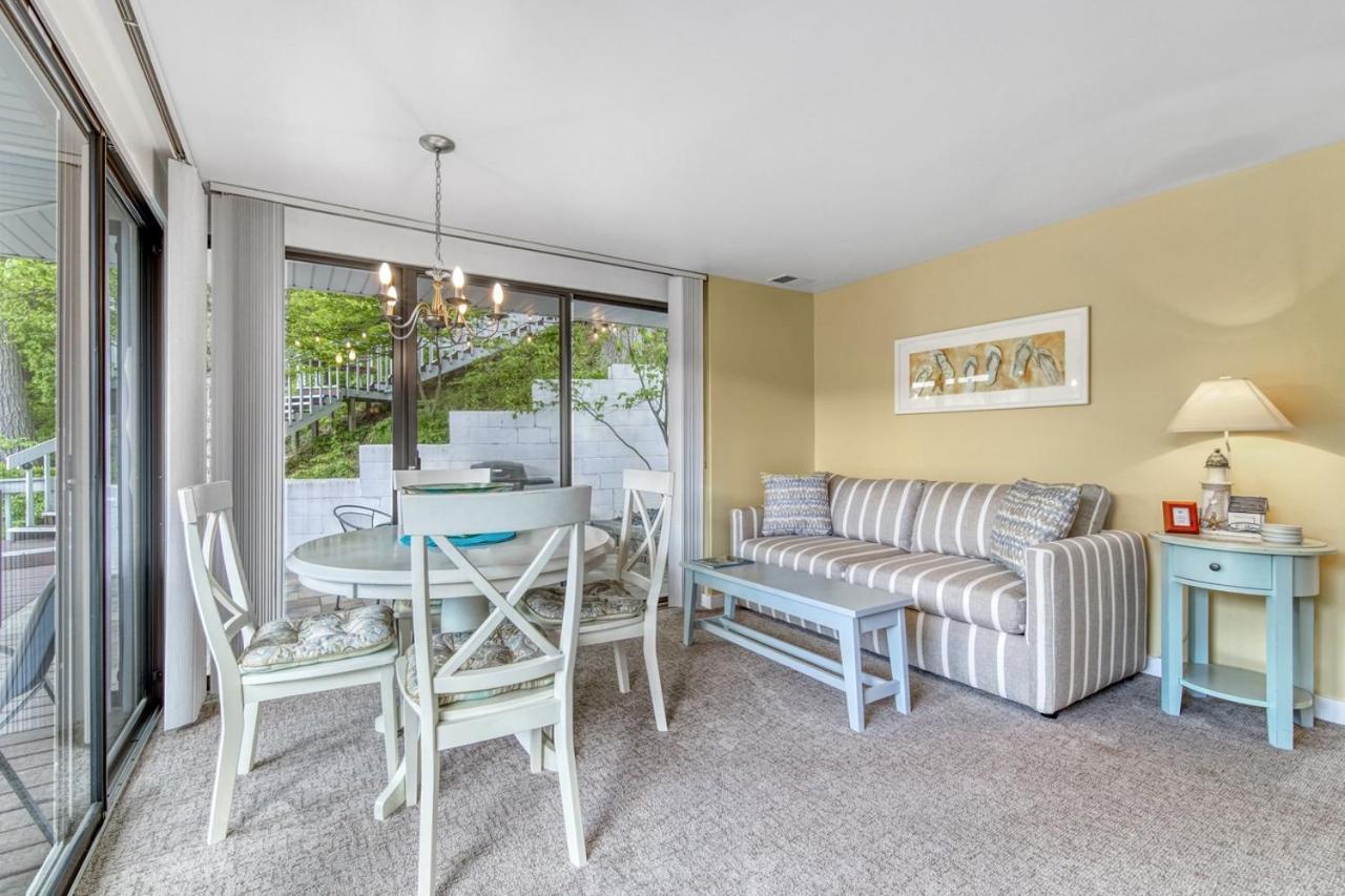 Holiday Hill Resort Saugatuck Ngoại thất bức ảnh
